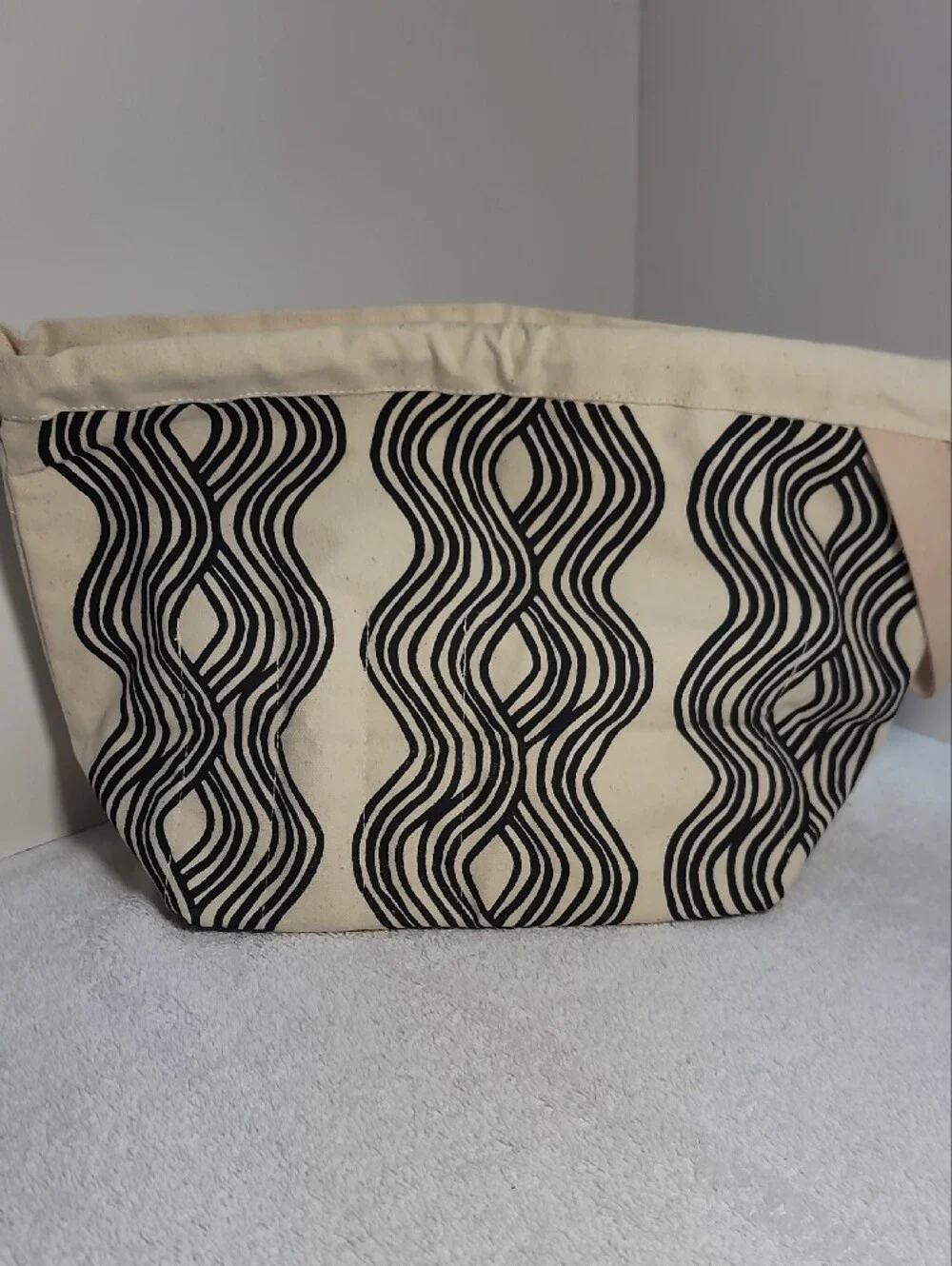 Jen Hewett Black & Cream Patterned Canvas Knitting Bag - NWT - Picture 3 of 9